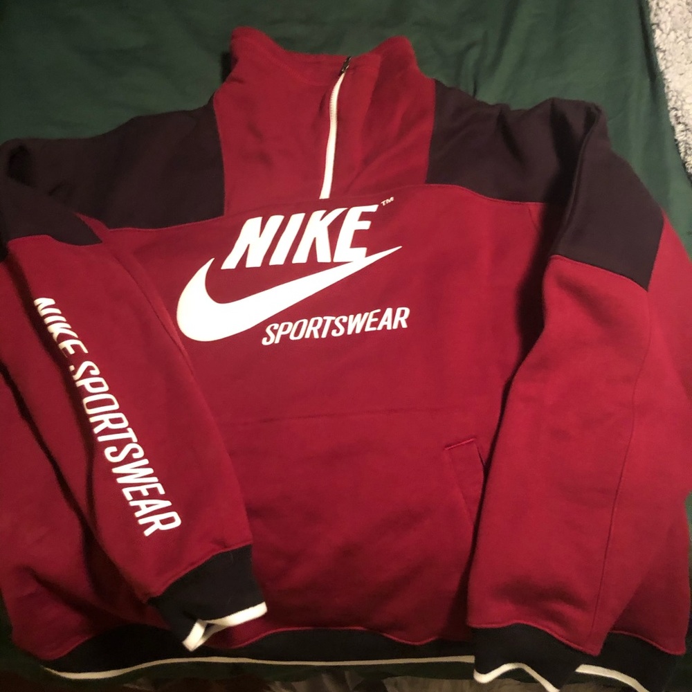 Nike quarter zip sweatshirt